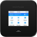 NETGEAR Routeur 5G Mobile Nighthawk M7 Pro 5G (MR7450), WiFi 7, déverrouillé Tous opérateurs, Fonctionne dans 125 Pays, connexions Rapides et sécurisées 5.8 Gbps, Batterie 13 Heures d'autonomie(Noir)